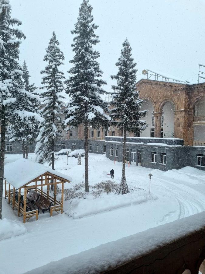 Jermuk Moscow Health Resort Zewnętrze zdjęcie
